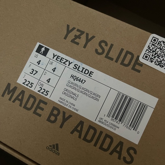 ❌SOLD❌ADIDAS YEEZY SLIDE GLOW GREEN 2022 - Picture 3 of 4